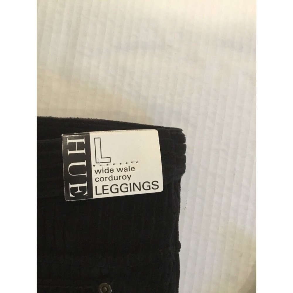 HUE women's black wide wale corduroy legging new with tag Large
